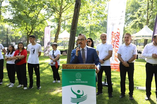 Geleneksel Çocuk Oyunları Şenliği