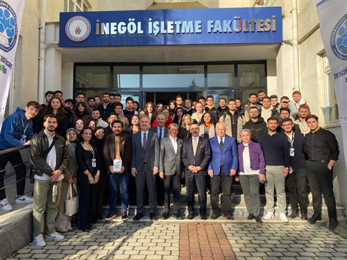 Uludağ Üniversitesi İnegöl İşletme Fakültesi Uluslararası Ticaret Bölümü Öğrenci Topluluğu Daveti